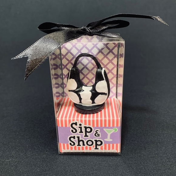 Sip & Shop Other - Wine Cork Stopper Black & White Hand Bag